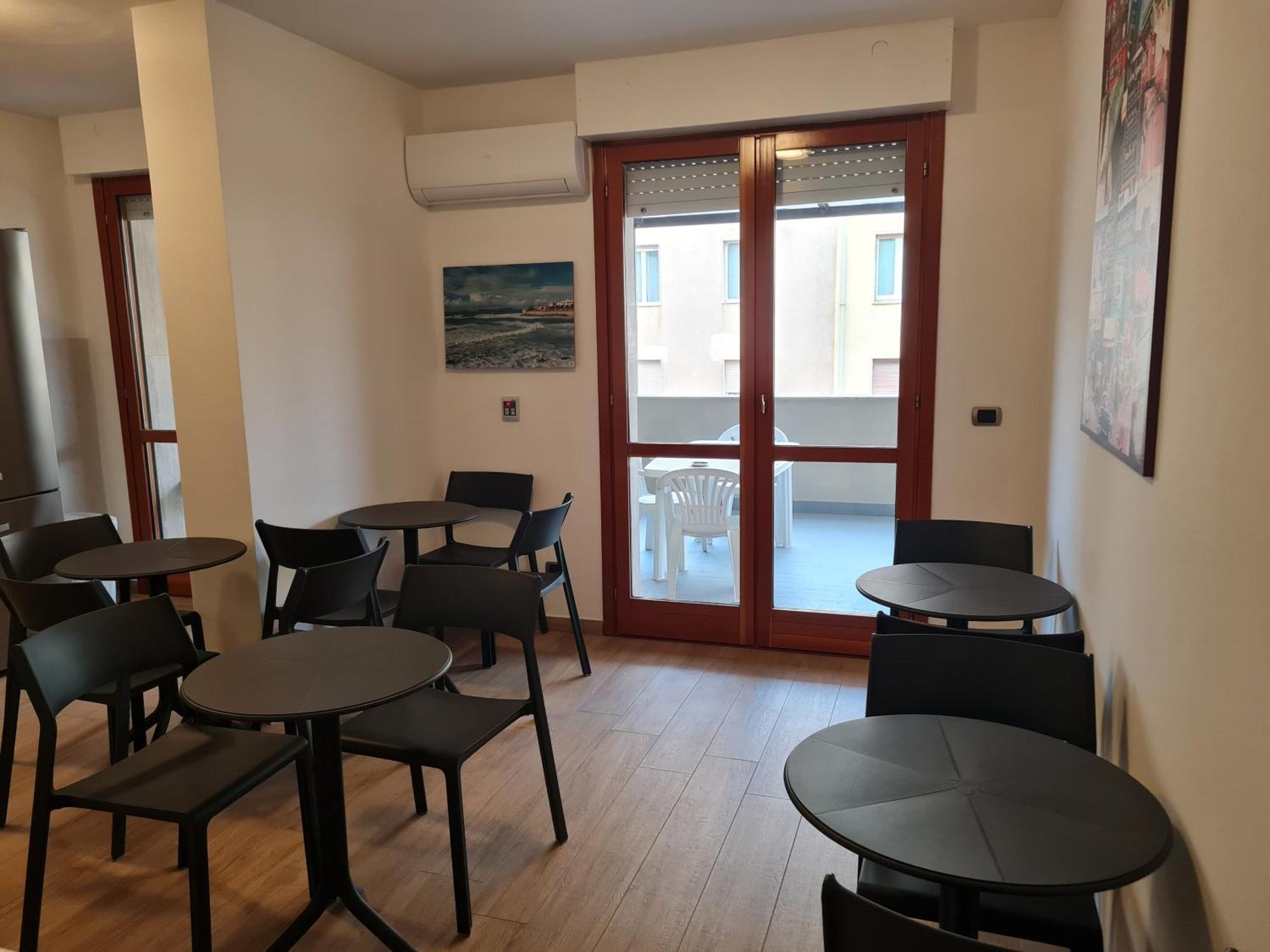 Monti Guest House Alghero Bagian luar foto