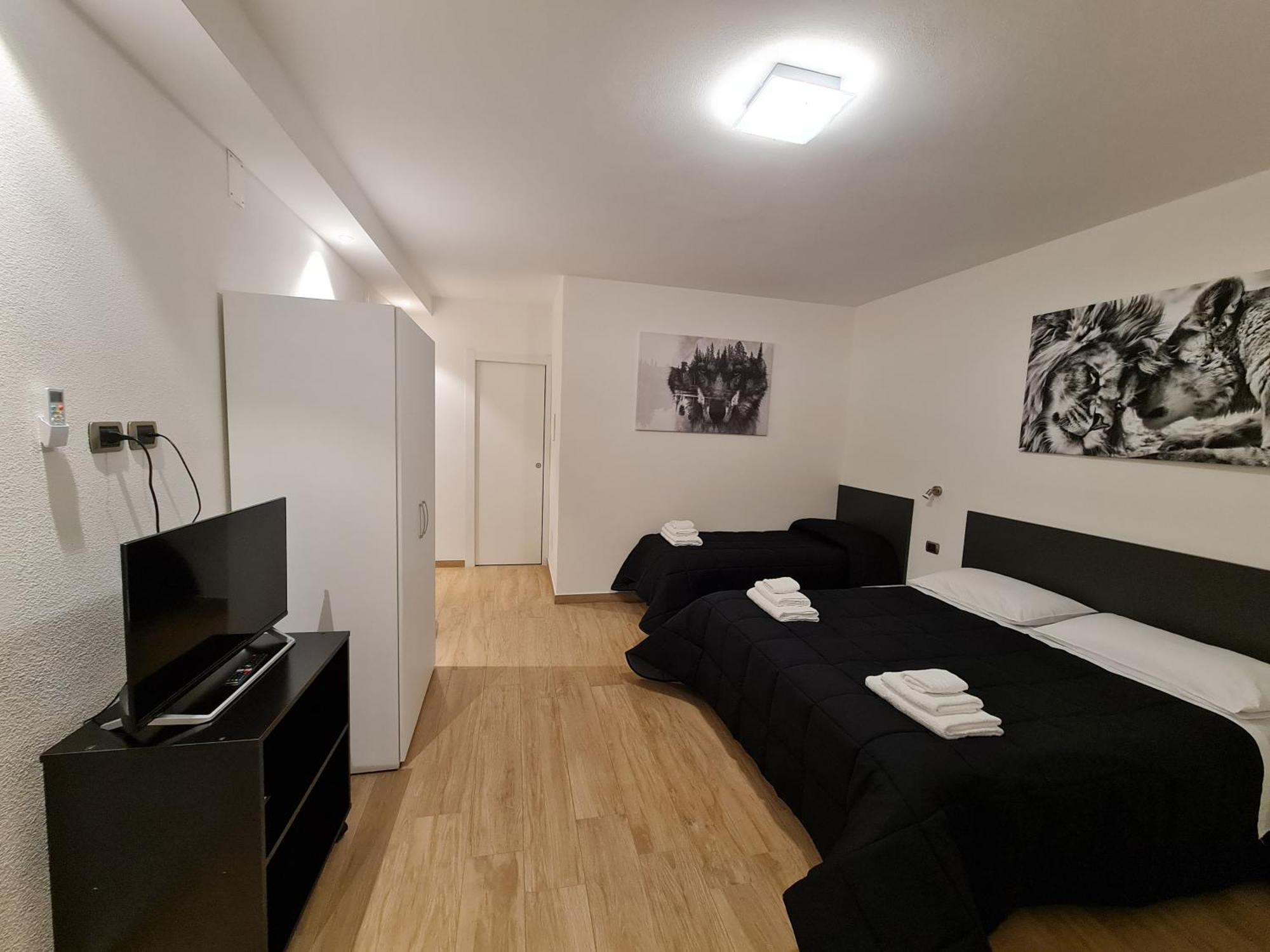 Monti Guest House Alghero Bagian luar foto